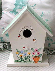 birds_tin/homeswthome.jpg (86390 bytes)