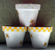 favors/bee_pot_3.jpg (86390 bytes)