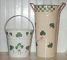 seasonal/st_patricks_tins.jpg (86390 bytes)