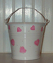 valentine_tin_6_th.jpg (12496 bytes)